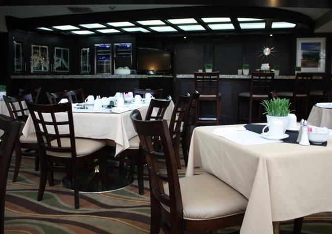 Admiral Inn Гамильтон Ресторан фото